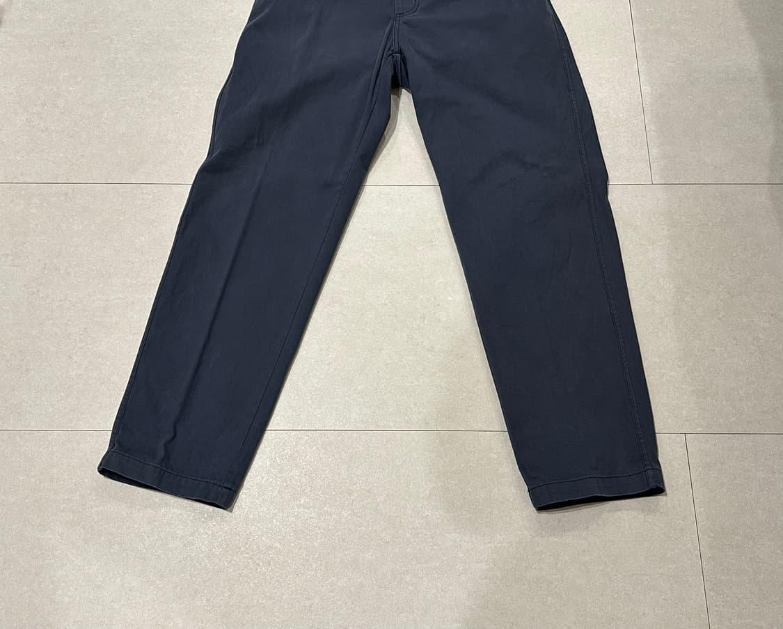 [L] 더레스큐 스탠다드 이지 슬랙스 워시드 네이비 상품이미지4