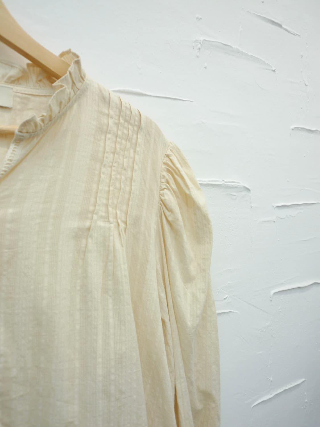 Frill ivory blouse  상품이미지6