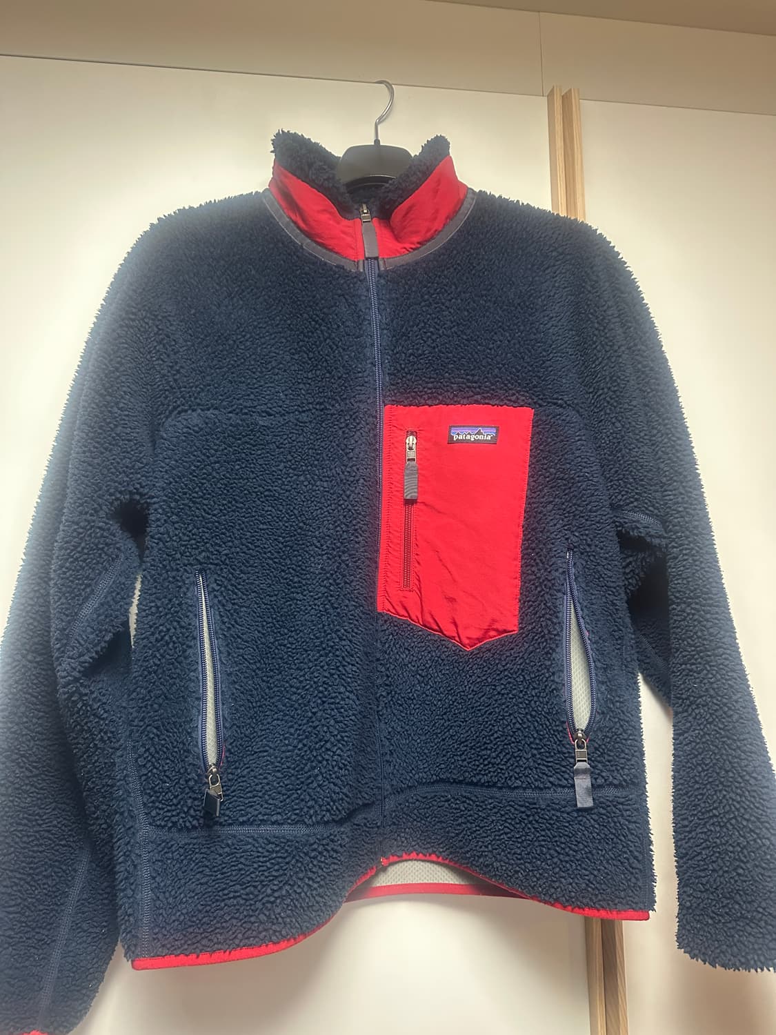 파타고니아 레트로 후리스 네이비m 상품이미지1