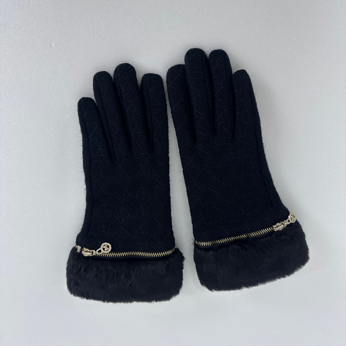 METROCITY 메트로시티 시그니처 패턴 여성 털장갑 (스마트폰터치) 상품이미지1