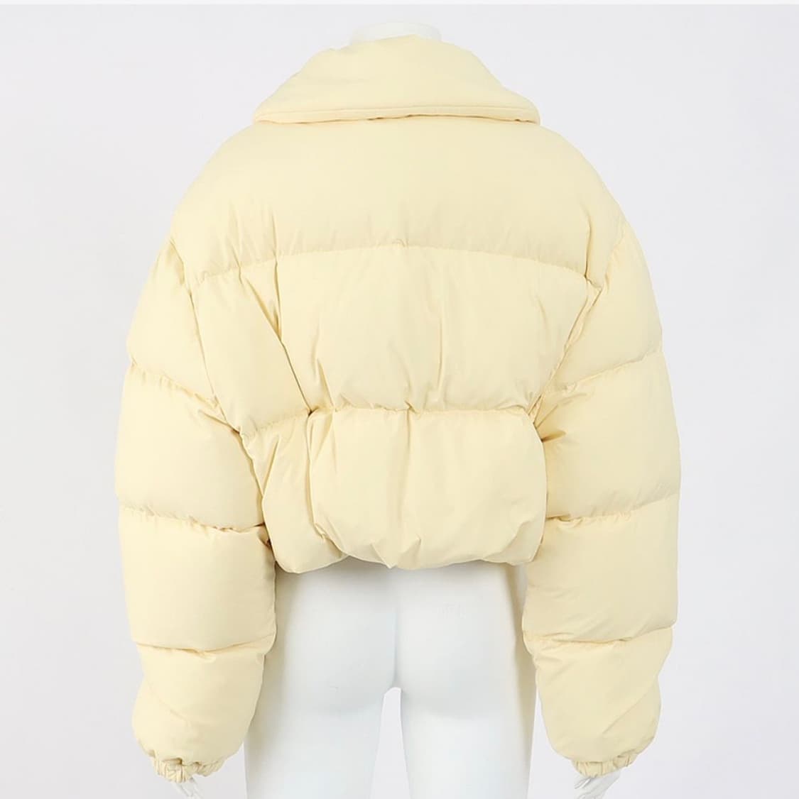 미우미우 크롭 다운패딩 상품이미지3