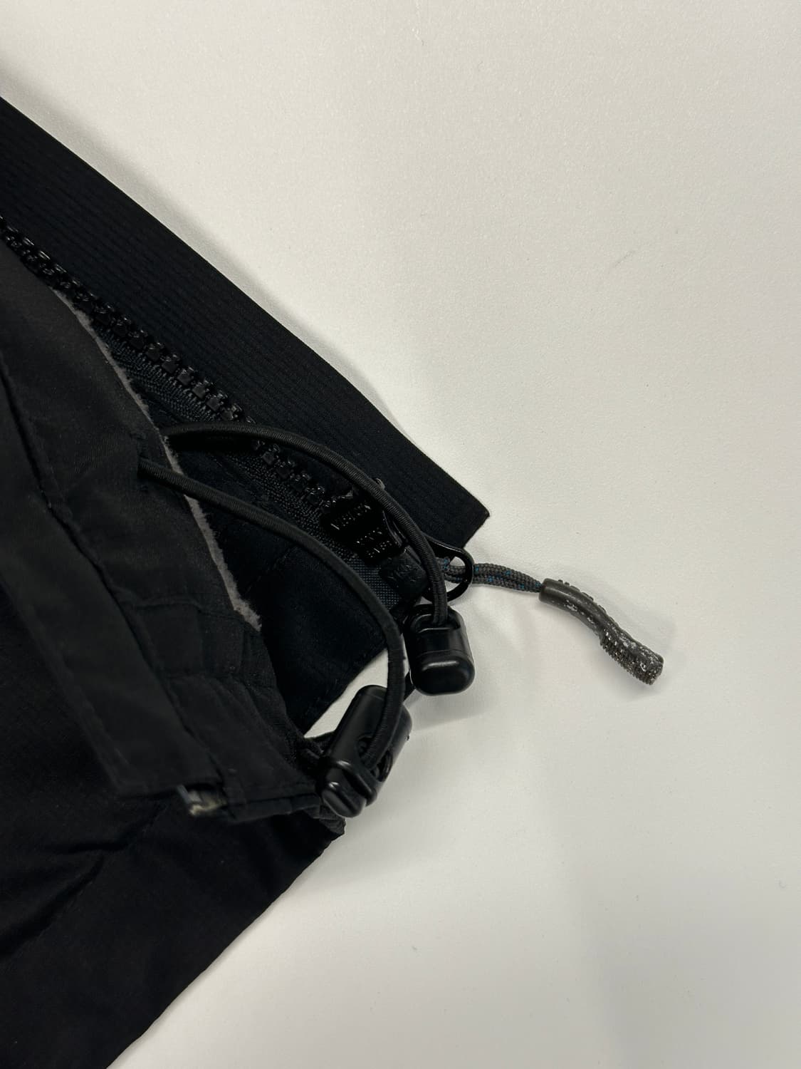 몽벨 라이트 테크니컬 바람막이 상품이미지6