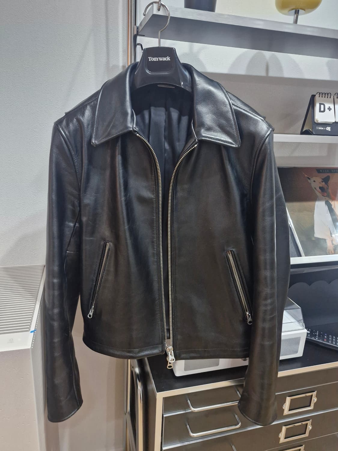 토니웩 카프레더크롭자켓L사이즈팝니다 상품이미지1