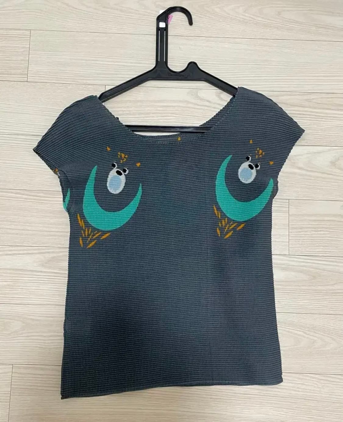 이세이미야케미 티셔츠 상품이미지1