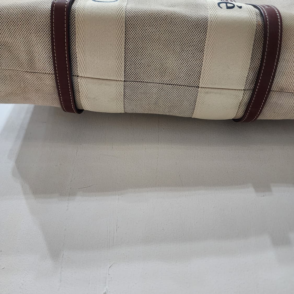 끌로에 우디 라지 토트백 상품이미지9