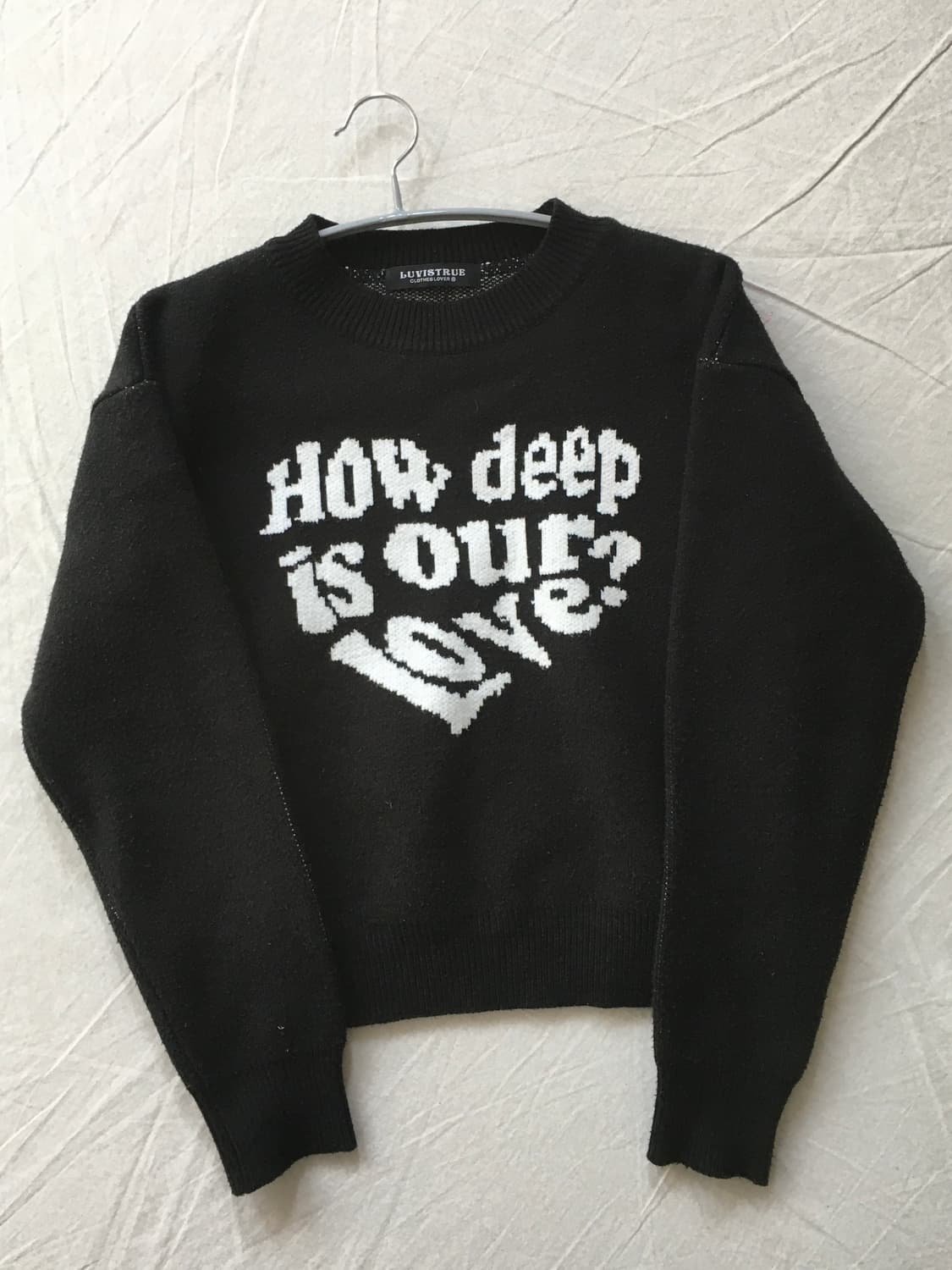 러브이즈트루 라운드넥 니트 상품이미지3