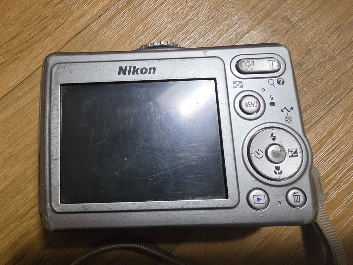 니콘 쿨픽스 p4 상품이미지2