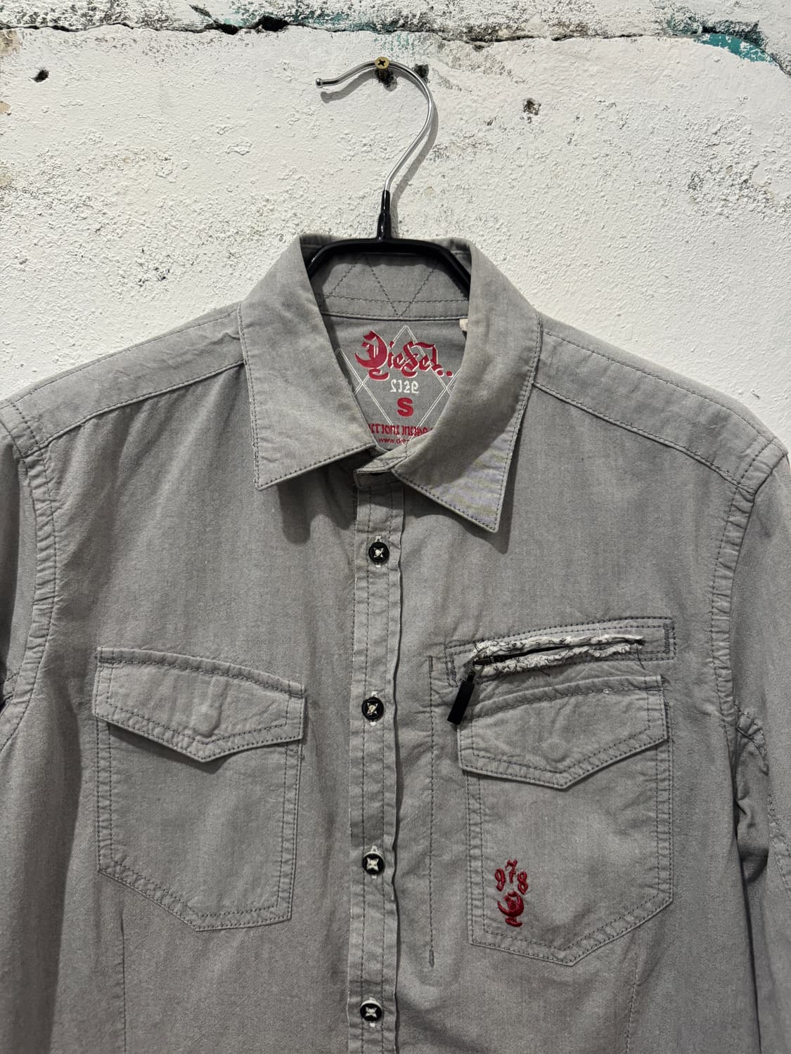 디젤 978 자수 셔츠 상품이미지2