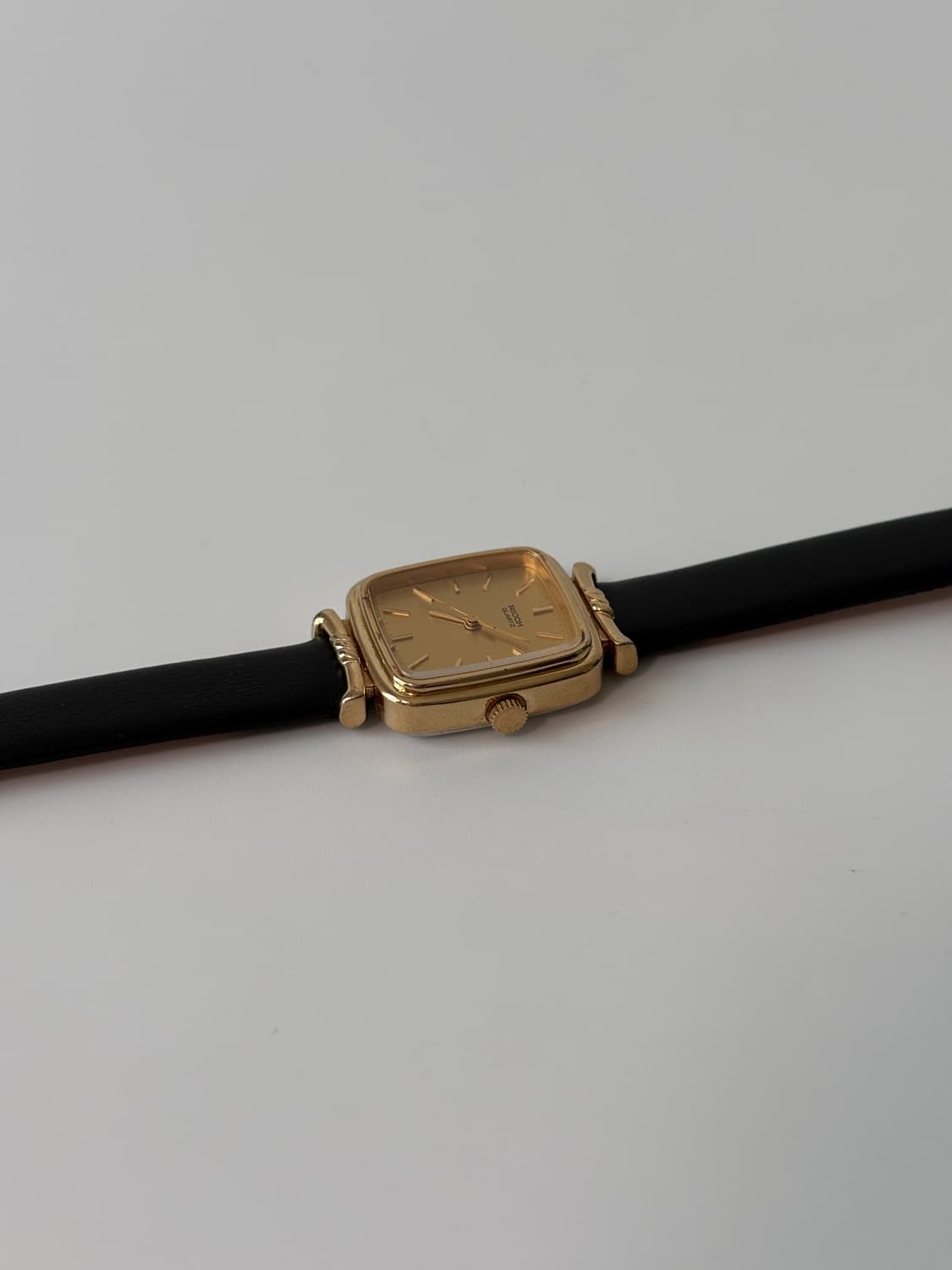 1980s Gold Square Ladies Quartz 상품이미지4