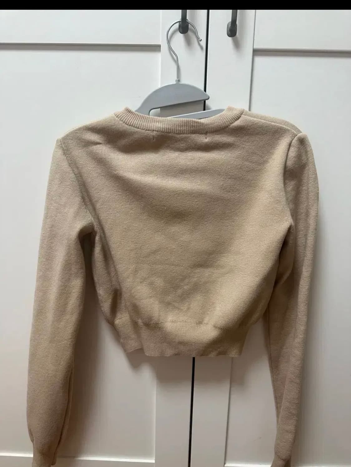 [새상품] 레스트앤레크레이션 크롭 니트 가디건 베이지 상품이미지2