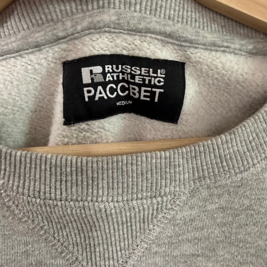 [M] 라스벳 Rassvet Russel Crewneck 상품이미지2
