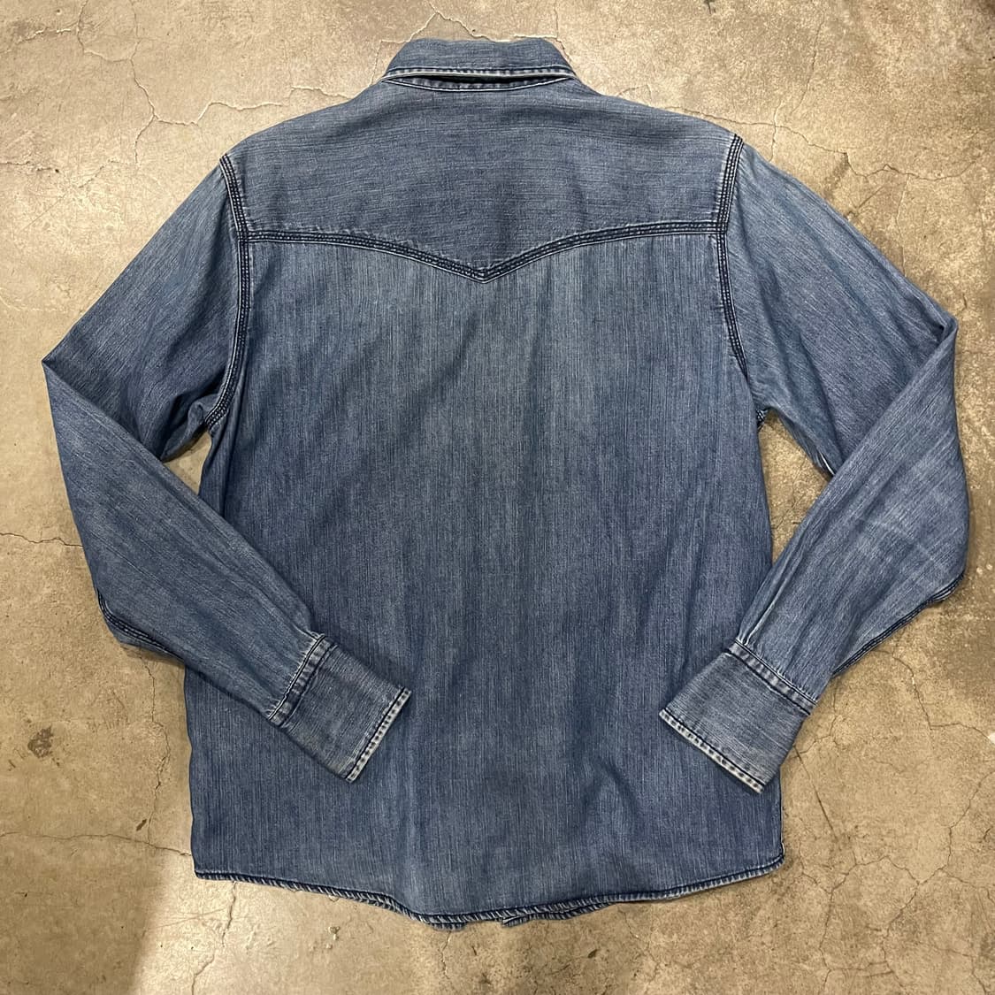 Carhartt 포켓 데님셔츠  상품이미지7