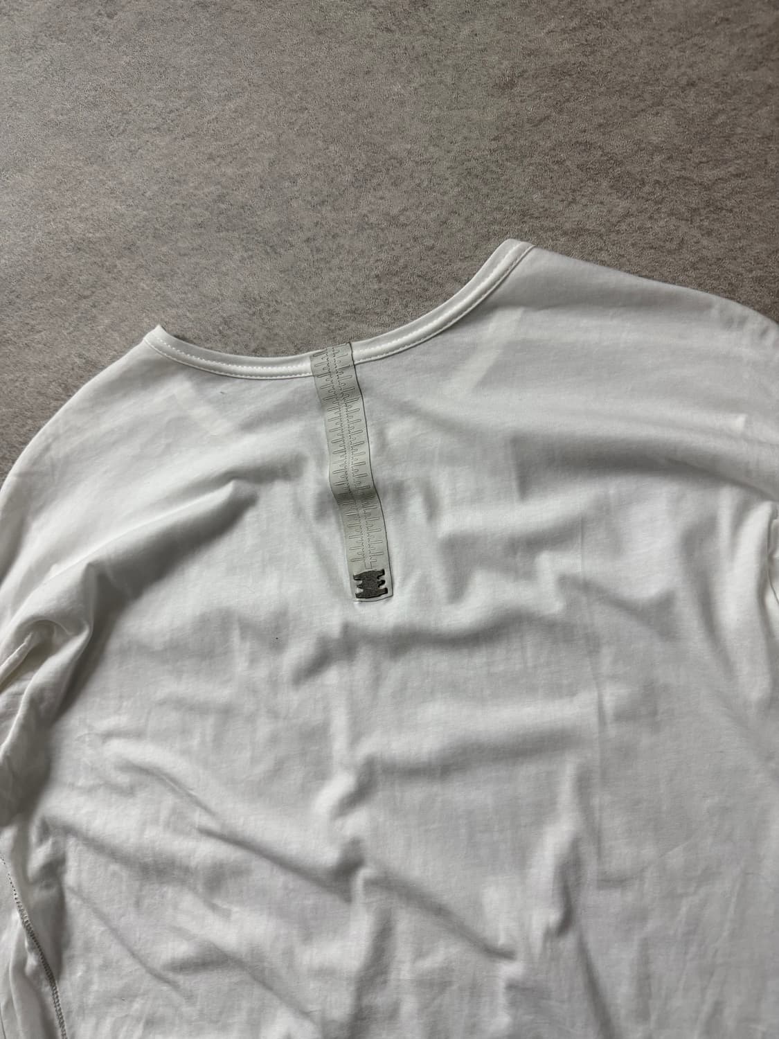 Isaac sellam 롱슬리브 상품이미지3