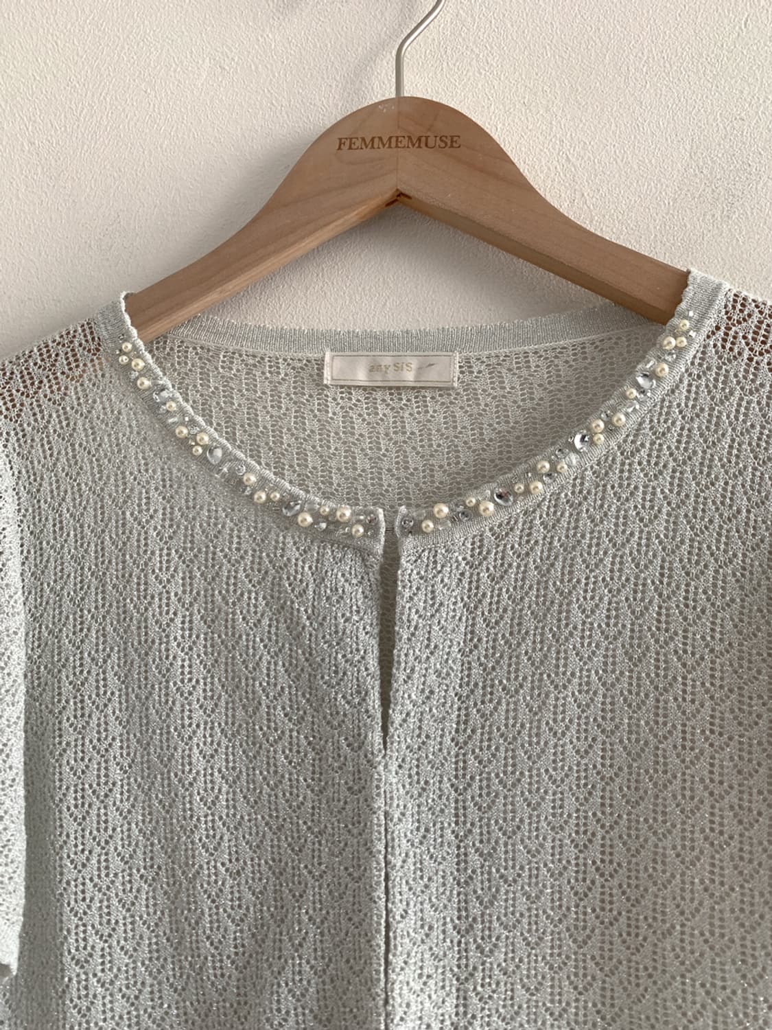 Beads Neck Punching Cardigan 상품이미지3