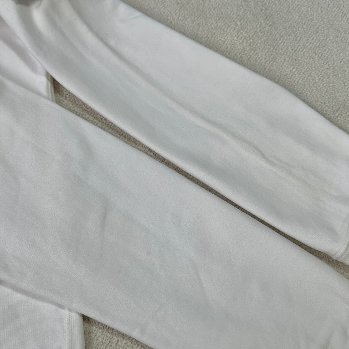 스톤아일랜드 21FW 와펜패치 크루넥 기모 맨투맨 상품이미지9