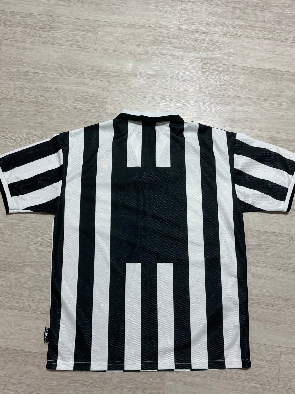 AJOBYAJO tribal ajo soccer top(black) 상품이미지3