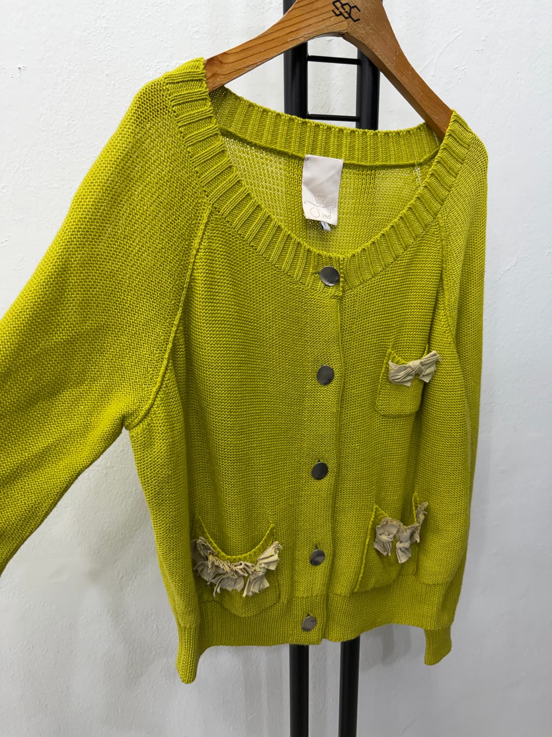 정품) 오즈세컨 한섬 오버핏 리본 장식 니트 가디건 85 상품이미지2