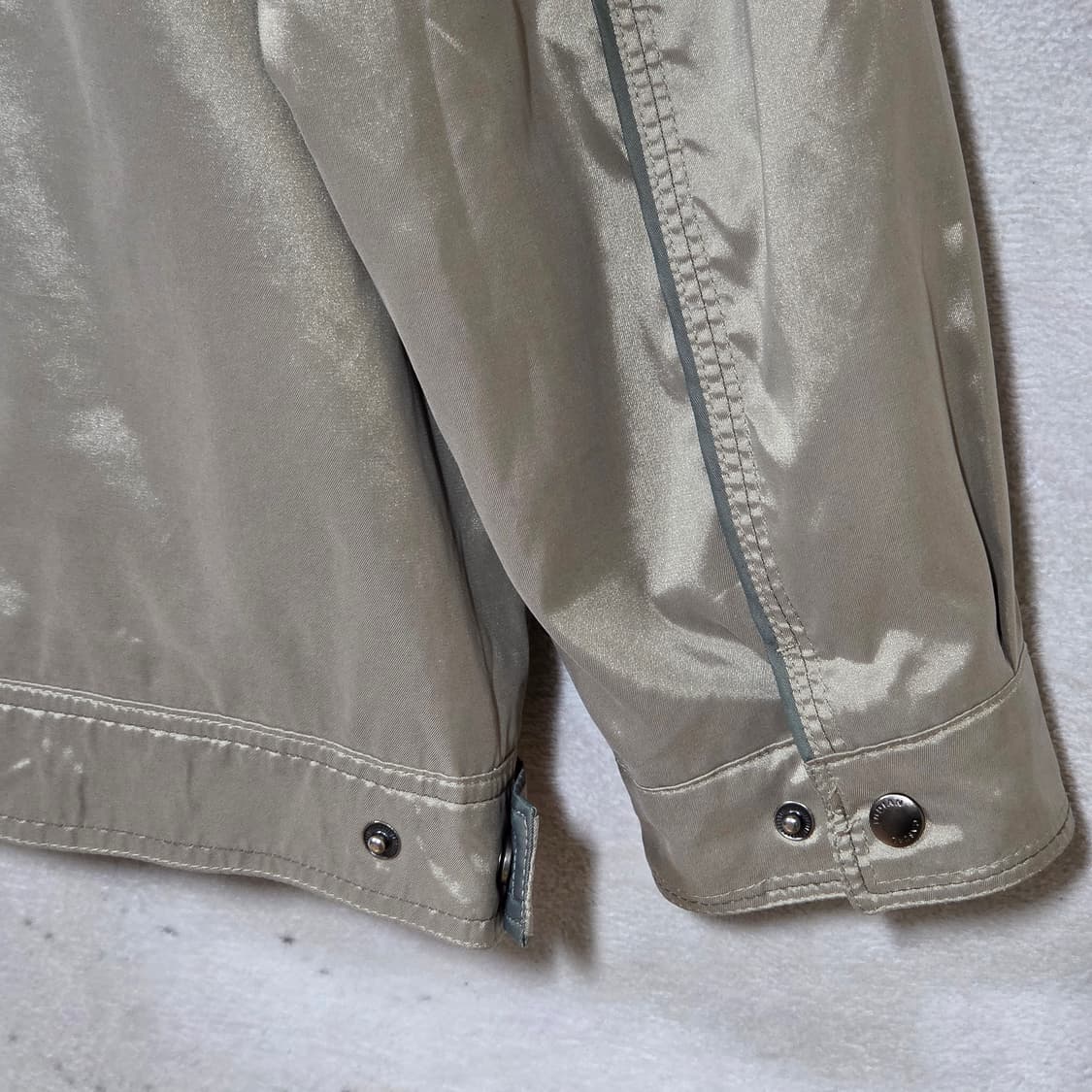 인디안 베이지 유광 블루종 자켓 상품이미지6