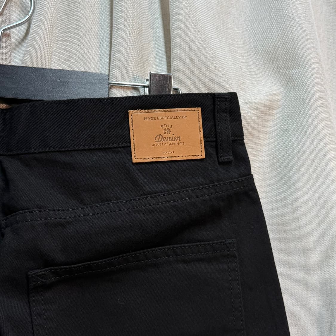 [32] HAZZYS PHIZ 헤지스 피즈 블랙 데미지 팬츠 흑청 상품이미지5