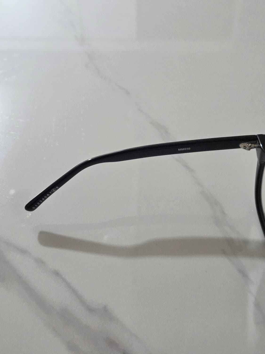 젠틀몬스터 마르지엘라 MM010 안경 상품이미지5