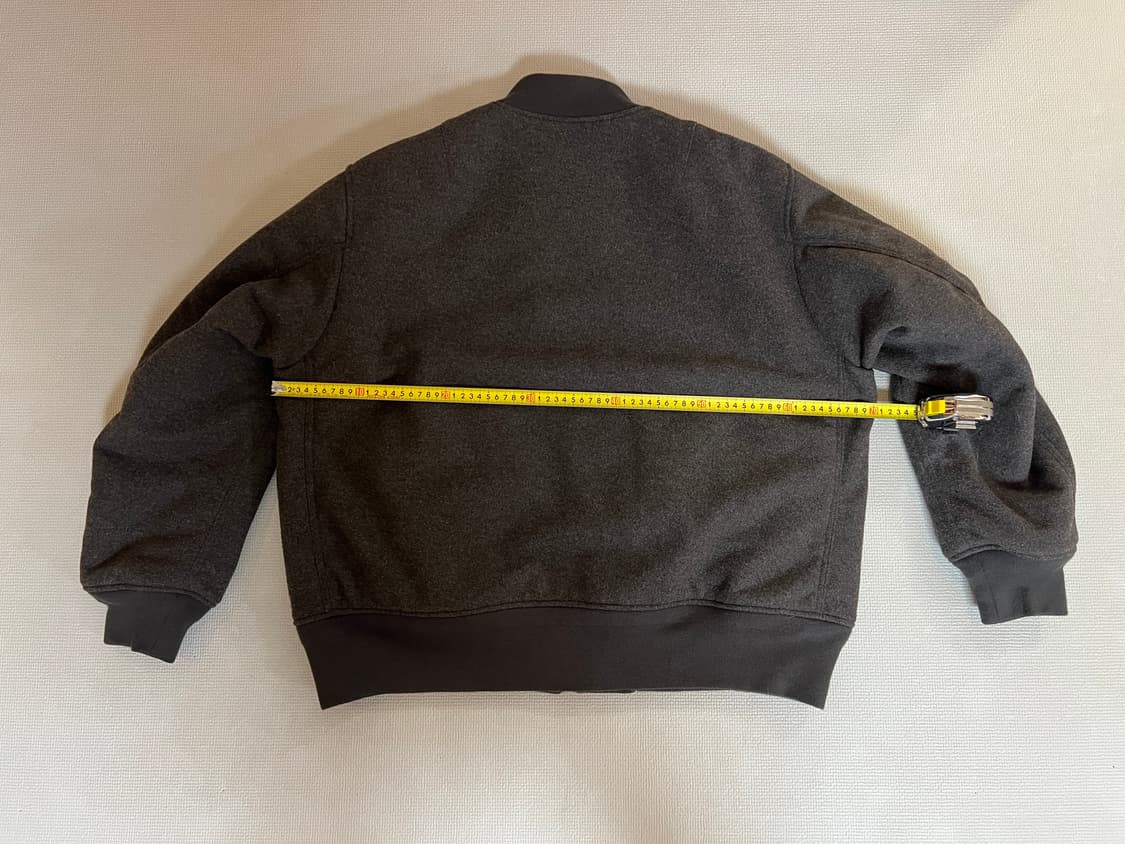 무료배송 - 유니클로 x 엔지니어드 가먼츠 MA-1 쇼트 블루종(그레이) 상품이미지6