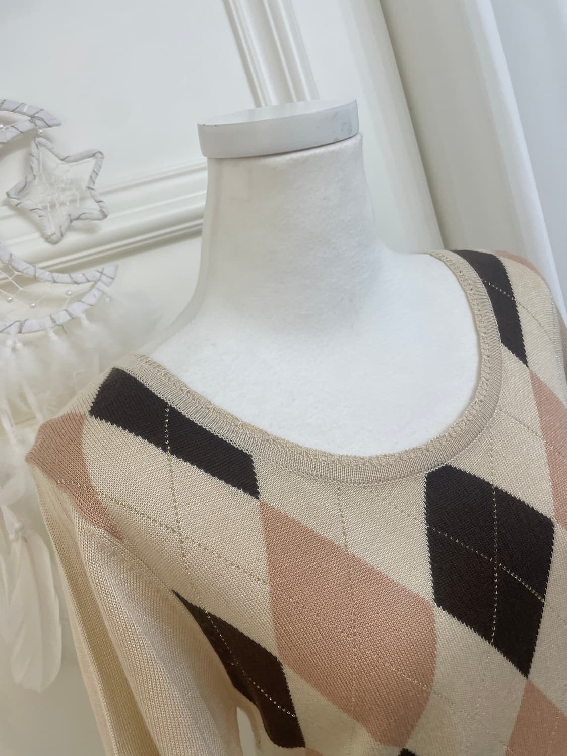 beige brown argyle gold glitter knit top 상품이미지7