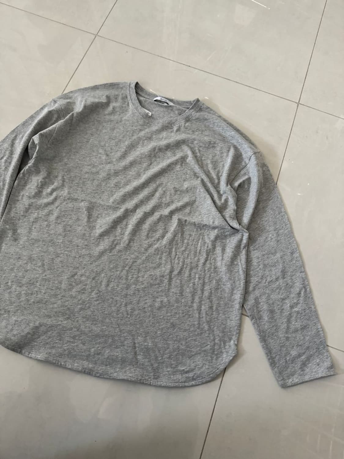 LAYERED ROUND LONG SLEEVE 레이어드 라운드 긴팔 티 상품이미지1