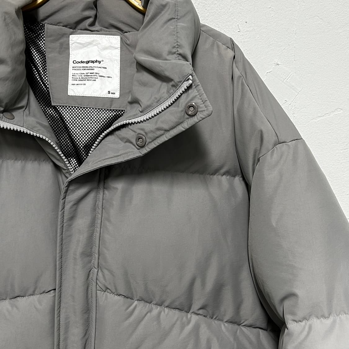 코드그라피 패딩 S사이즈 상품이미지1