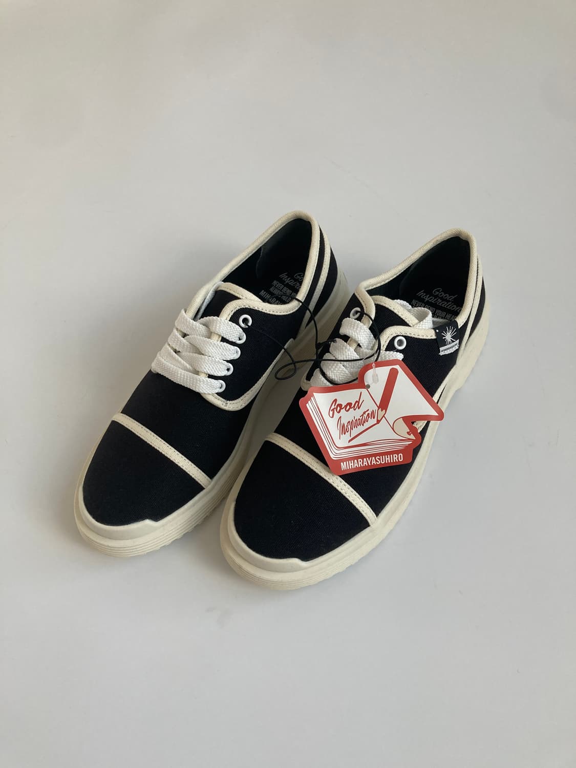 X GU Sneakers 상품이미지7