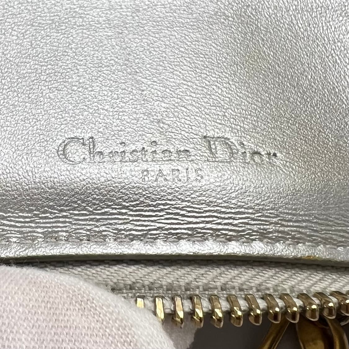 디올 레이디디올 지갑 상품이미지6