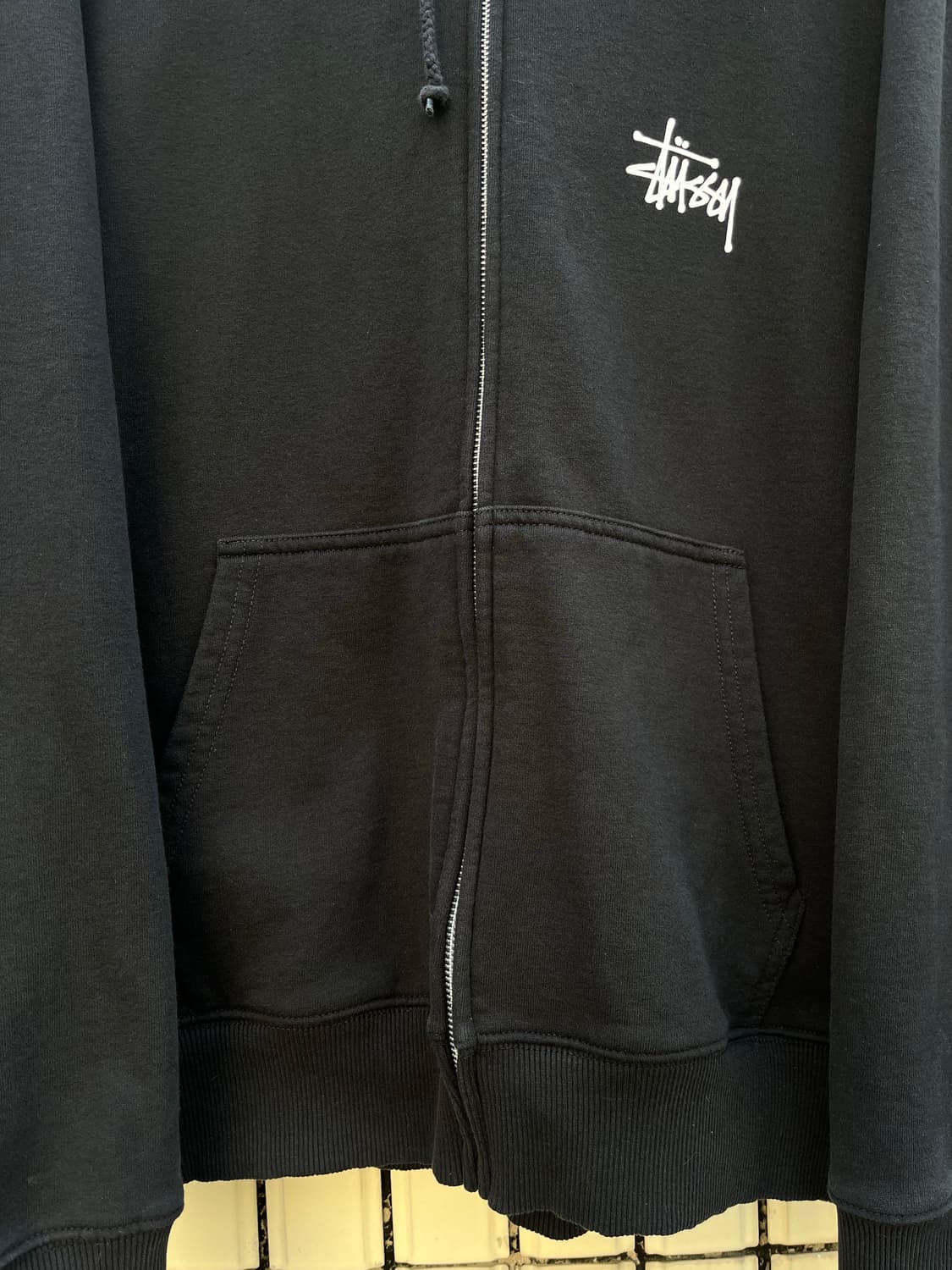 [L]스투시 빅로고 베이직 후드집업 블랙 상품이미지5