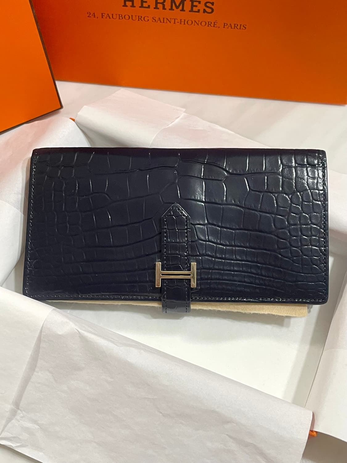23년식 에르메스 악어 베안 와니 장지갑 딥네이비 은장 풀박스 상품이미지2