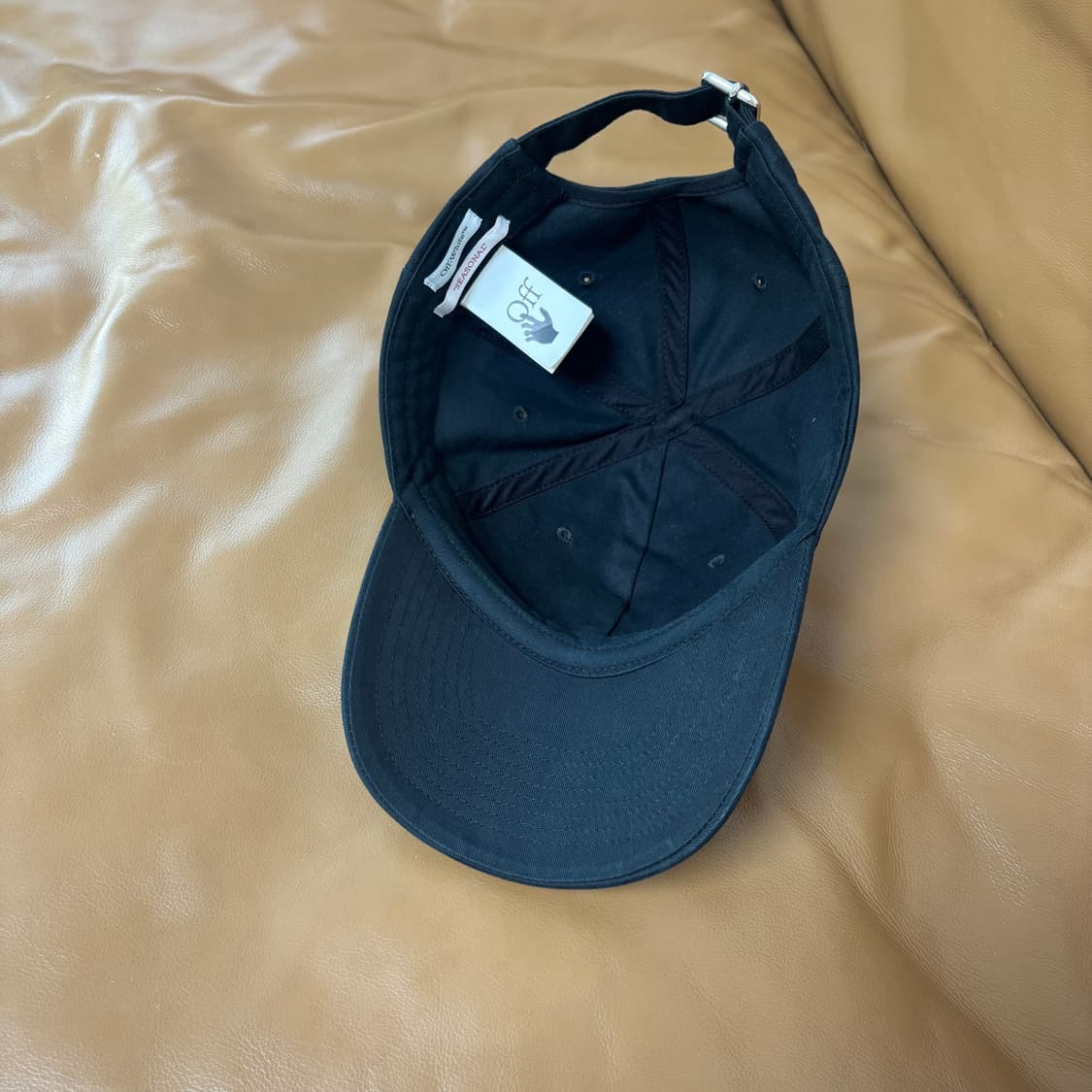 오프화이트 6패널 볼캡 모자 애로우 블랙 상품이미지6