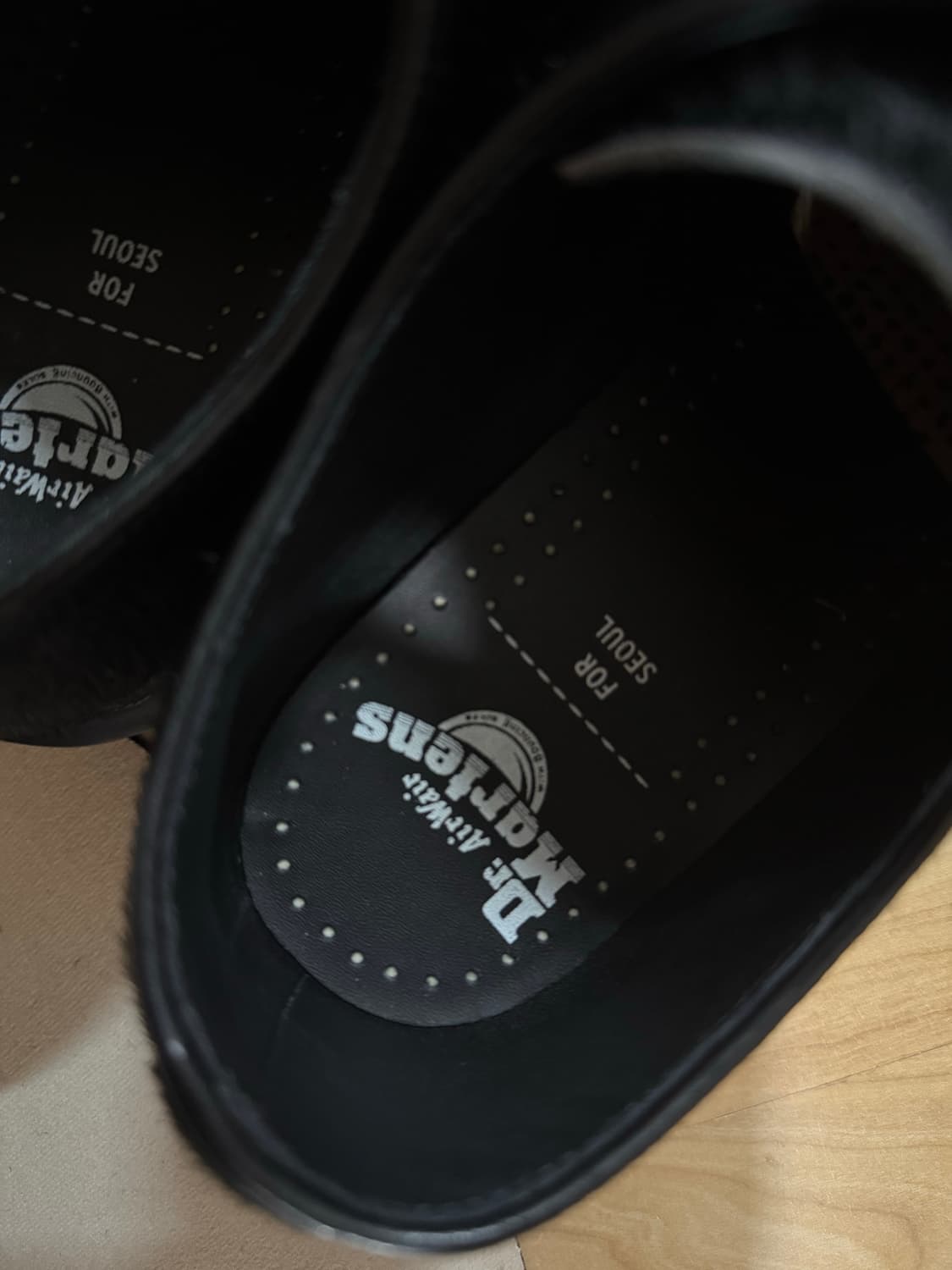 닥터마틴 포 서울 송치 270 uk8 상품이미지3