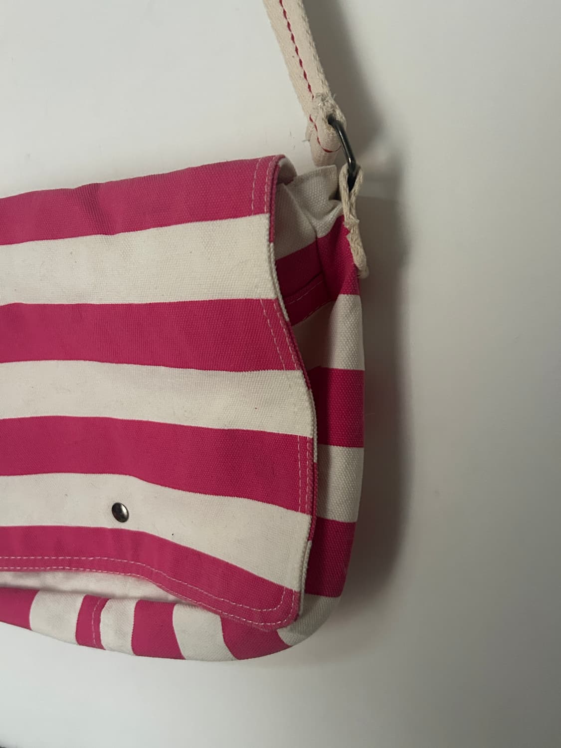 핑크 스트라이프 크로스백  상품이미지3
