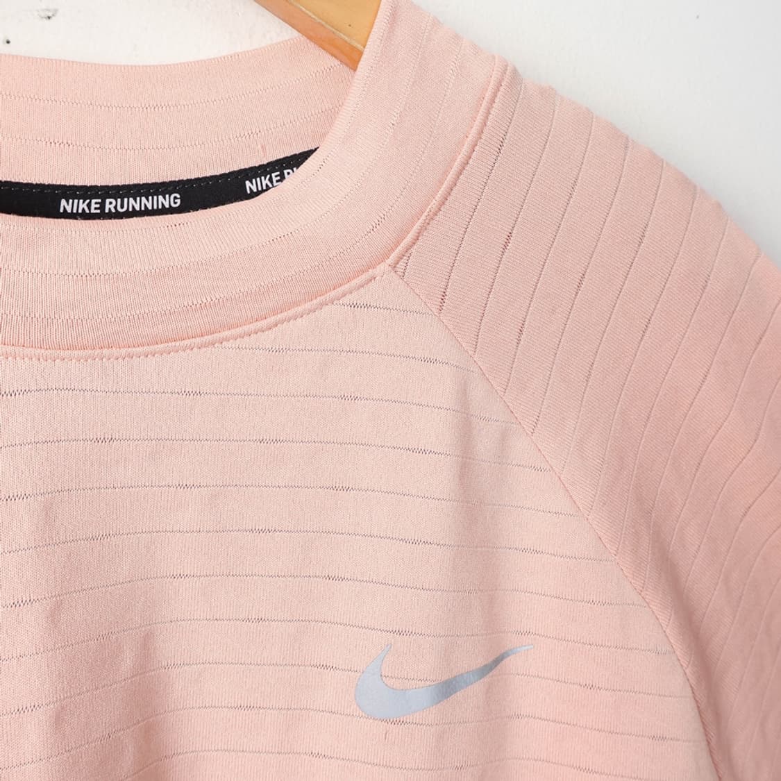 77/여성 나이키 써마 핏 엘리먼트 러닝 크루 상품이미지3