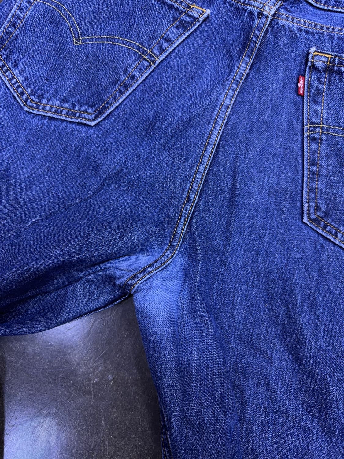 리바이스 550 릴렉스드 스트레이트핏 스톤워싱 중청 데님팬츠 36 상품이미지9