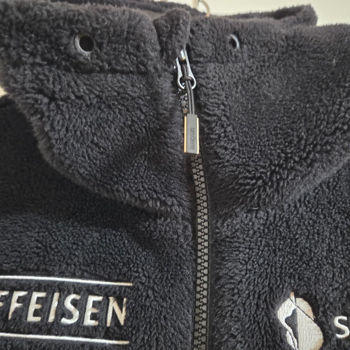 데상트 스위스 아우디 스폰서 쉐르파 플리스 집업 상품이미지5