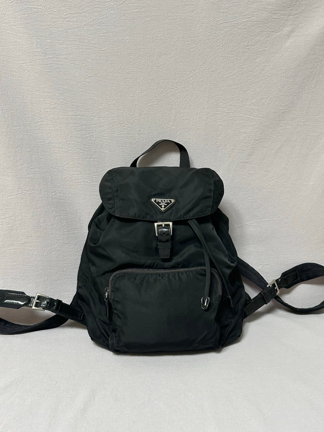 프라다 원포켓 백팩 나일론 포코노 미디움 상품이미지1