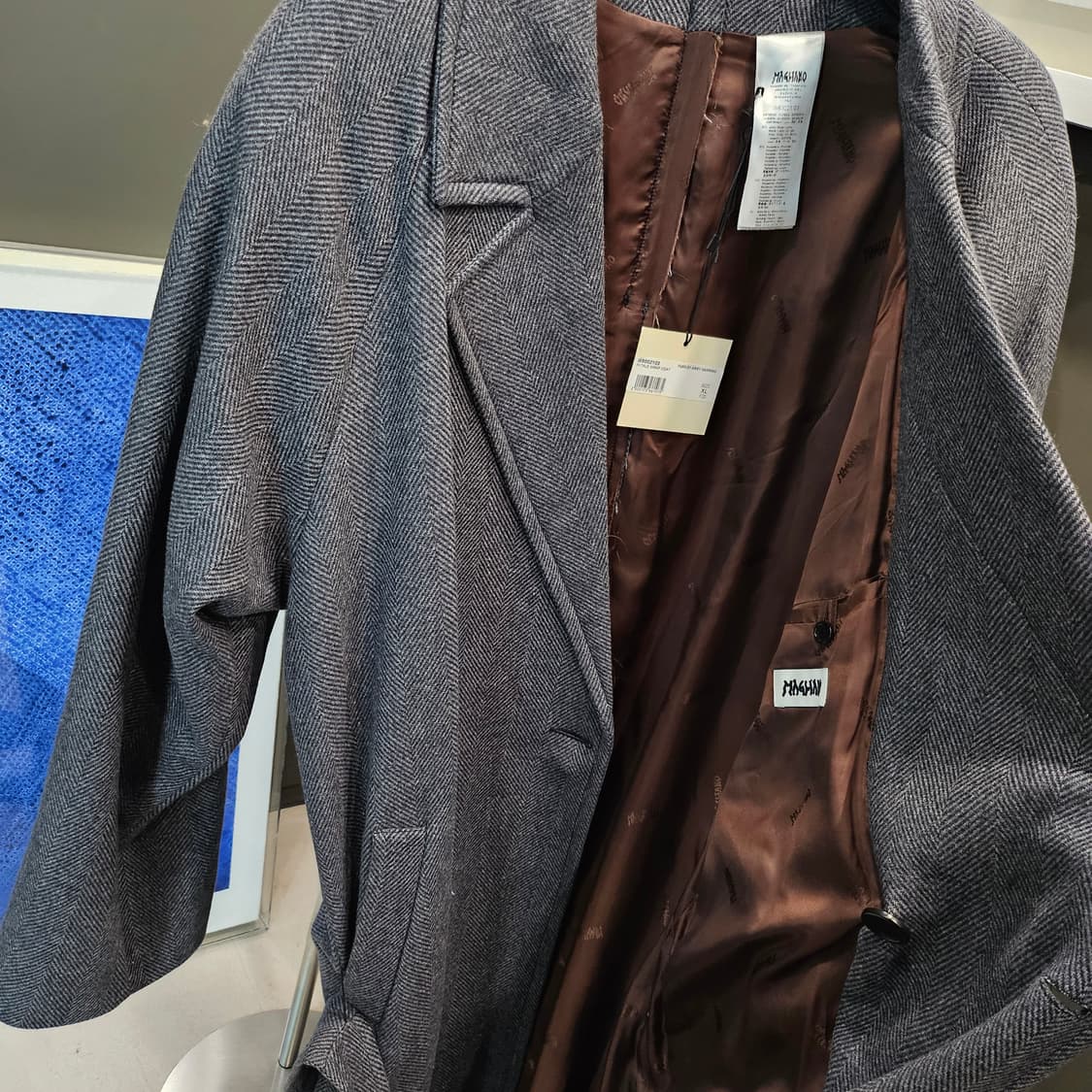  마리아노 20aw 헤링본 벨티드 코트 상품이미지4