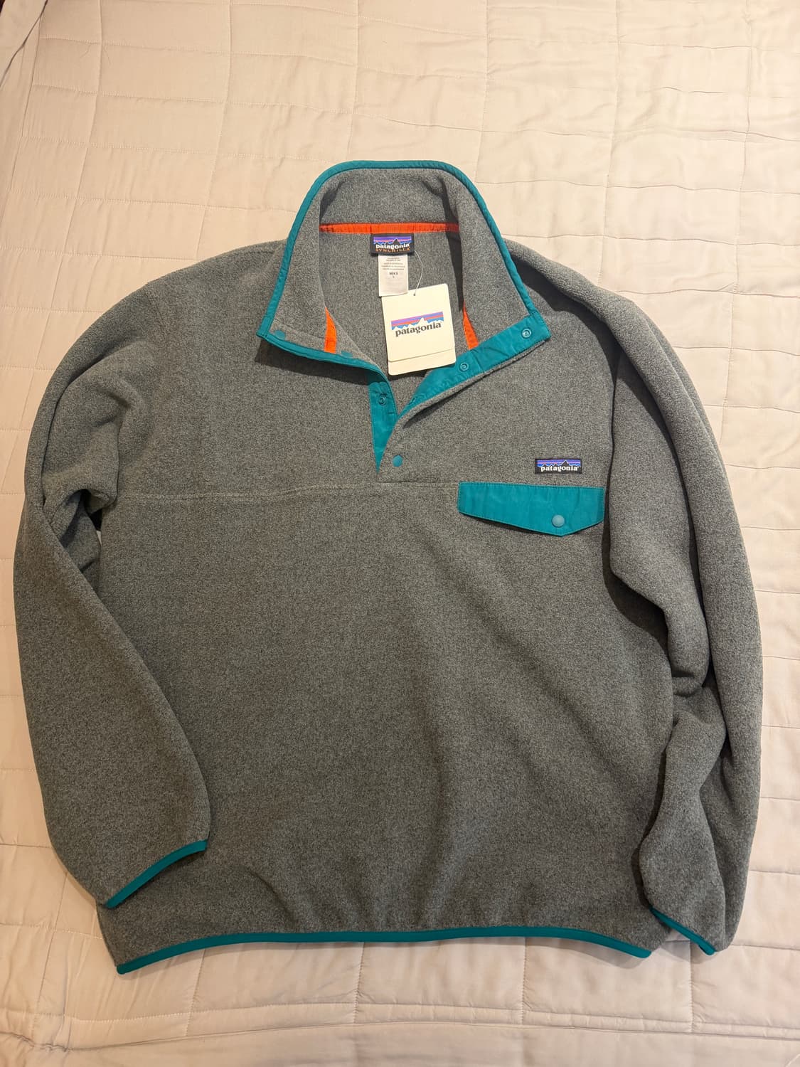 파타고니아 신칠라 리젠 그린 L 새제품 상품이미지1