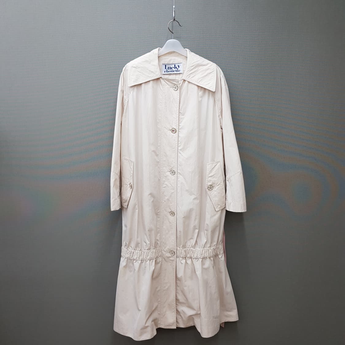 럭키슈에뜨 셔링 웨이스트 버튼 원피스 겸 롱 자켓 36사이즈 상품이미지1