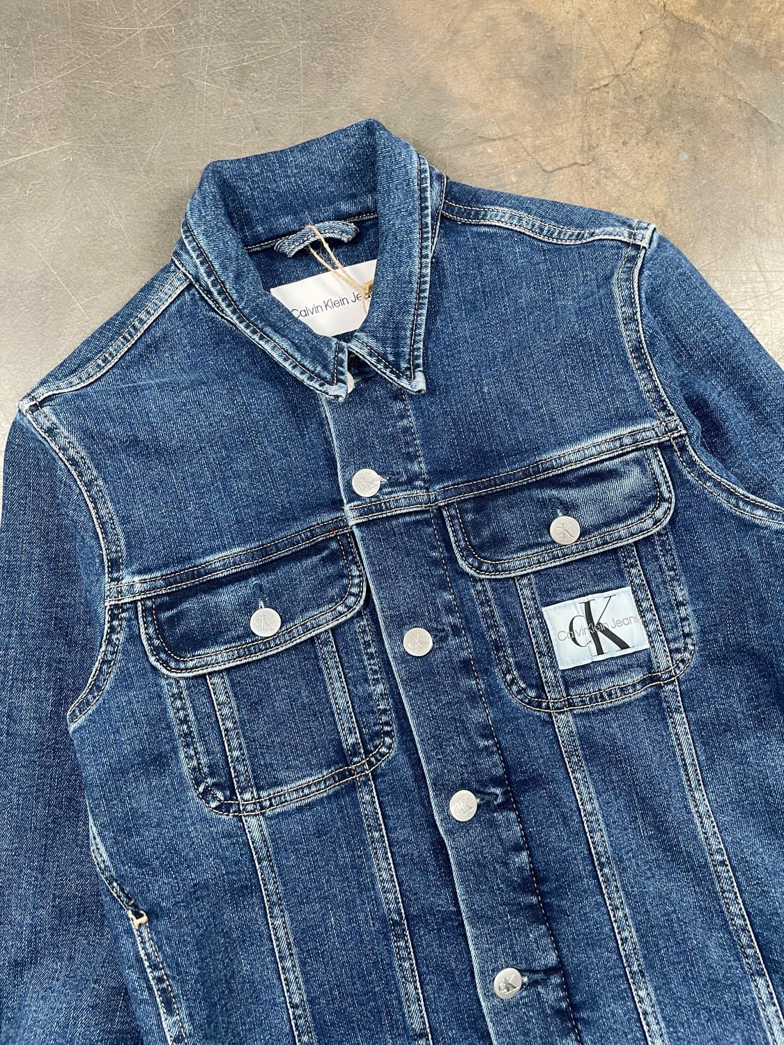 캘빈 클라인 데님 트러커 자켓 상품이미지2