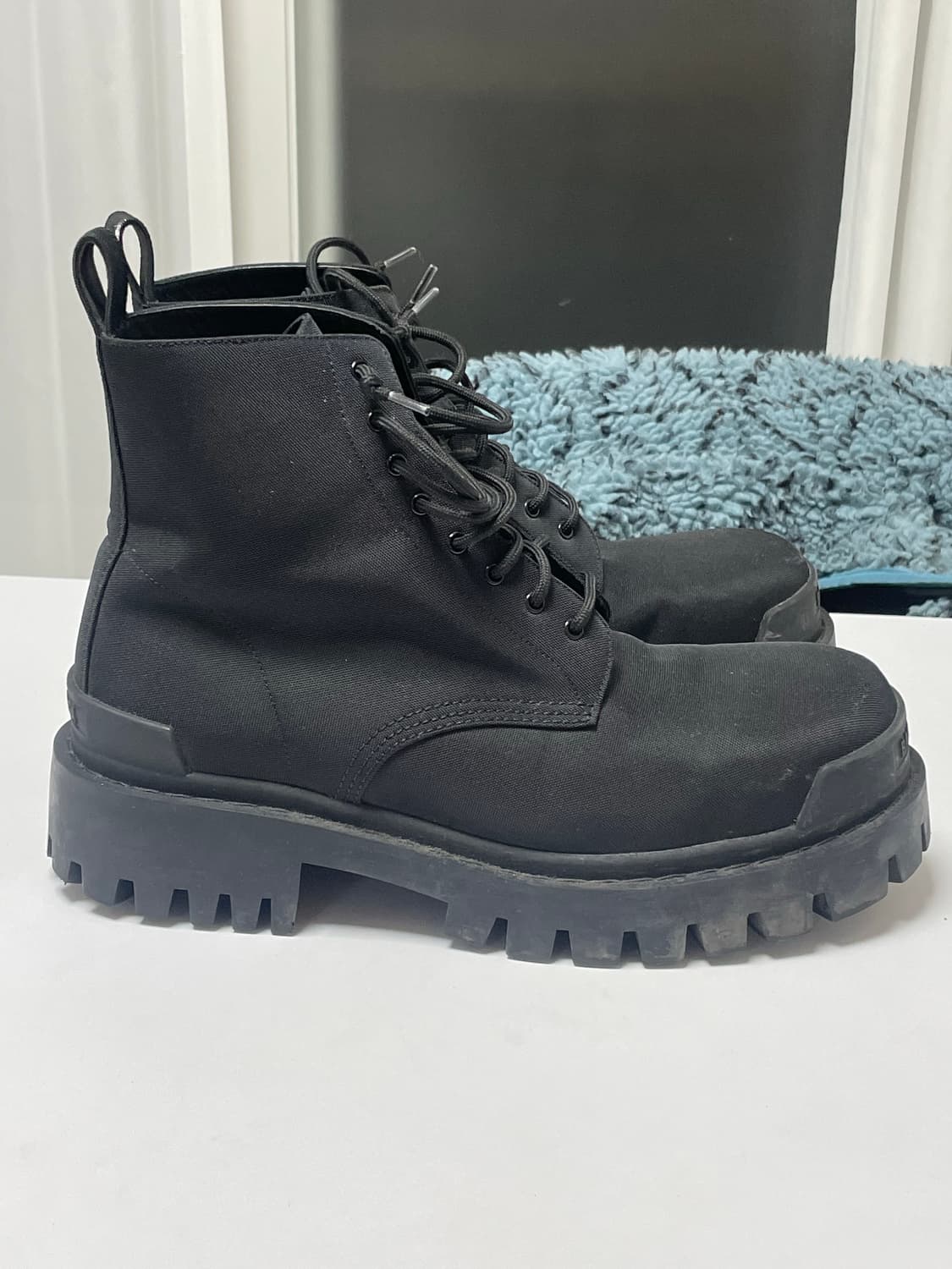 발렌시아가  스트라이크 앵클 부츠 42 상품이미지2