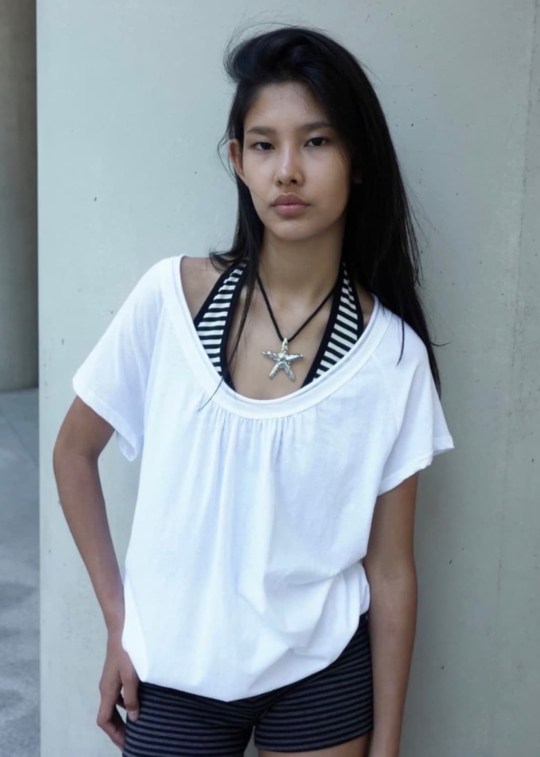 구해요) 세릭 hem top 상품이미지1