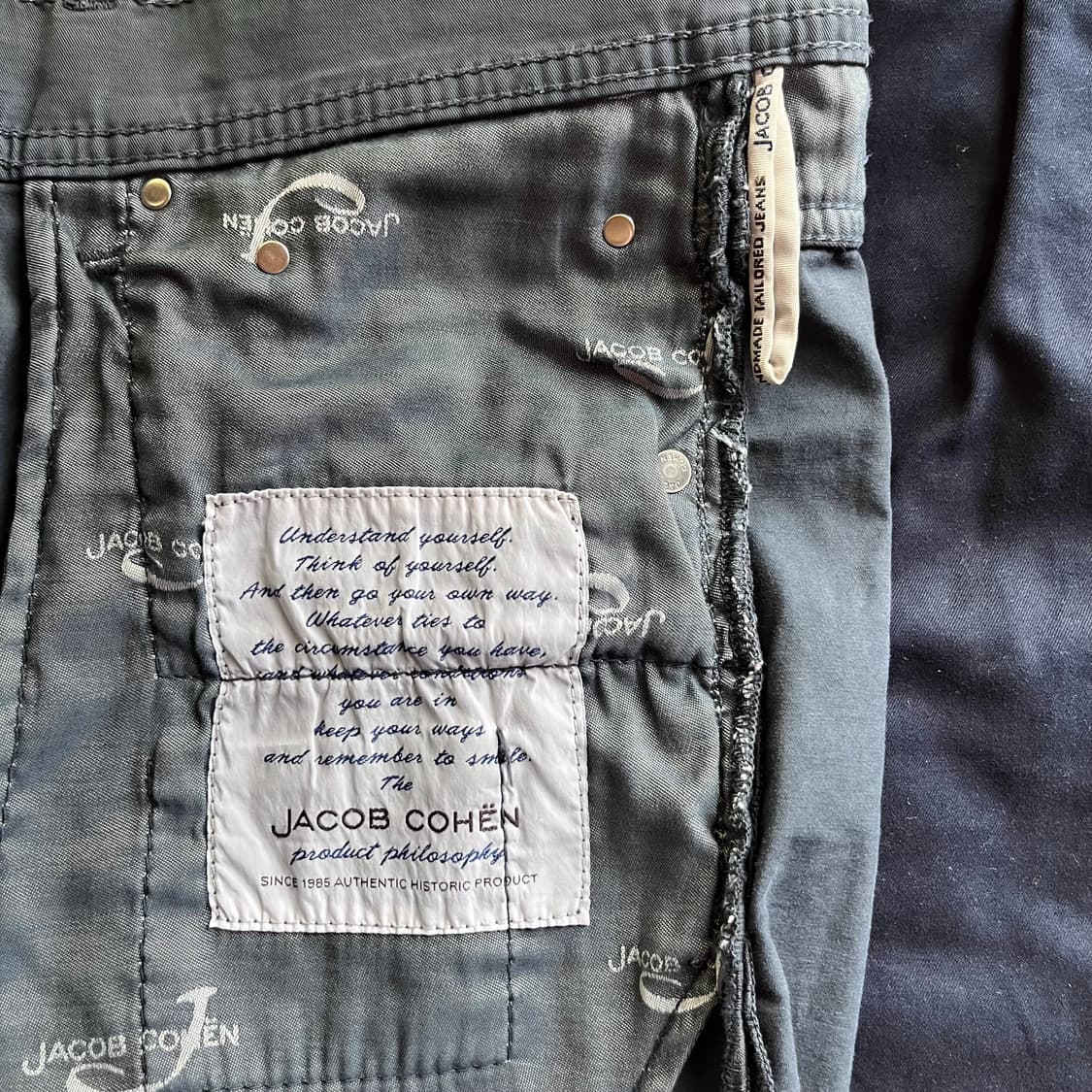 야콥 코헨 hand made in italy 쇼츠 상품이미지8