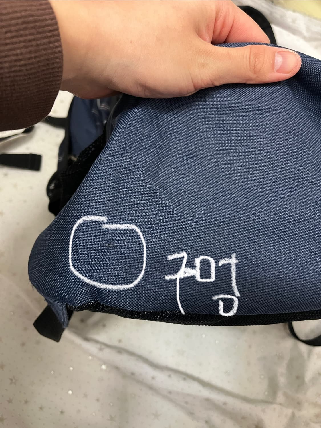 네이비 체크 백팩 + 피클더프로그 그린 🐸 상품이미지3