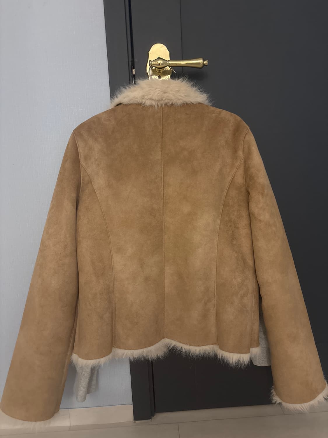 더바넷 시어링 퍼 무스탕 the barnnet 상품이미지4