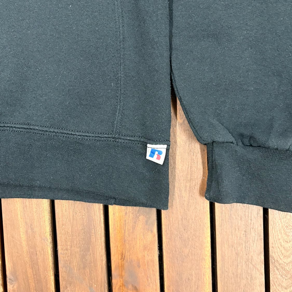 (L) 러셀 프린팅 래귤러핏 기모 맨투맨 상품이미지4