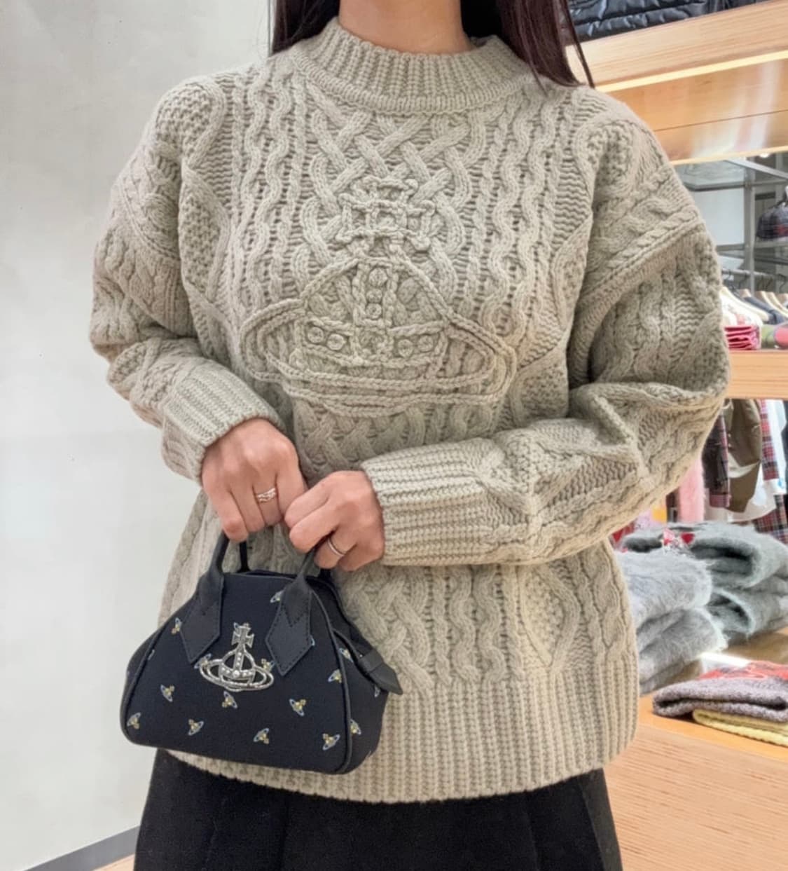 비비안웨스트우드 케이블 ORB포인트 스웨터 상품이미지1